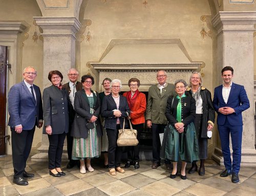 Vorstand der Seniorenbund-Stadtgruppe Fürstenfeld zu Besuch im Landtag