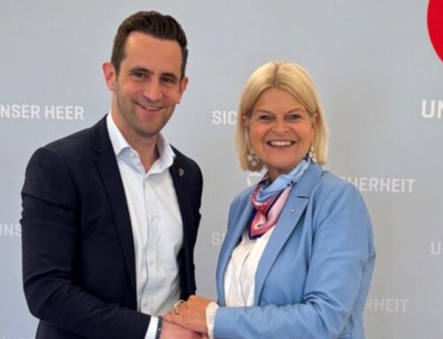 Klubobmann Schnitzer trifft Verteidigungsministerin Tanner